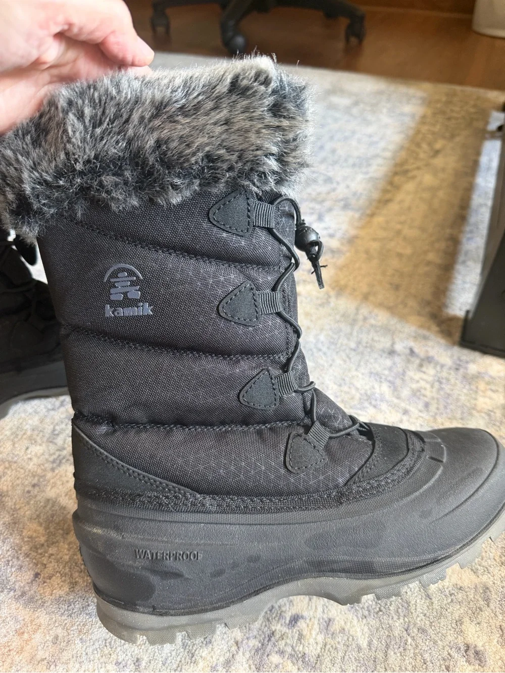 Kamik Women's Black Faux-Fur Trim Winter Boots